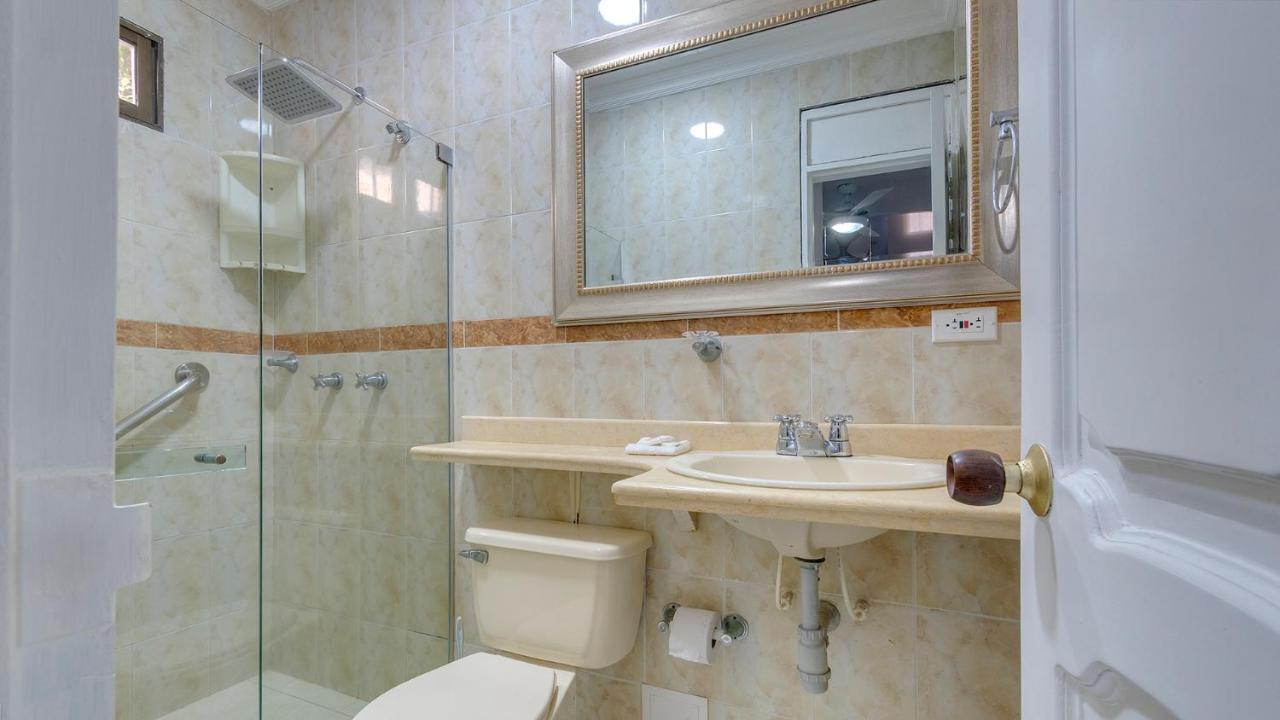 Hotel Miami Cartagena & Luxury Apartaments エクステリア 写真